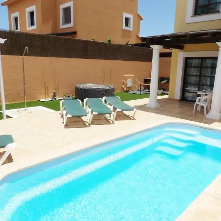 Villas Brujula Company Villa *