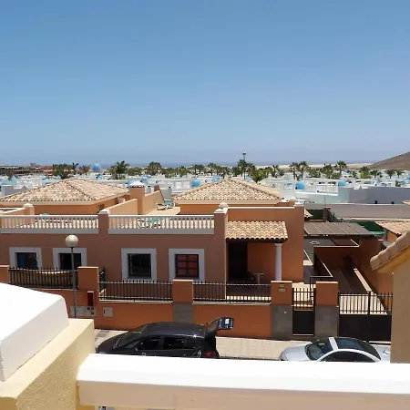 Villas Brujula Company *