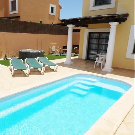 Villa Villas Brujula Company